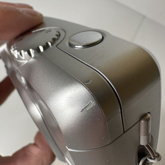 Kodak EasyShare CX7300 Digital Camera 3.2 MP, Manual, Cord, Dock, Box WORKS - Picture 11 of 16